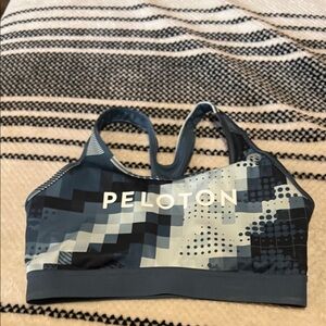 Peloton Pixelated Pattern Sports Bra